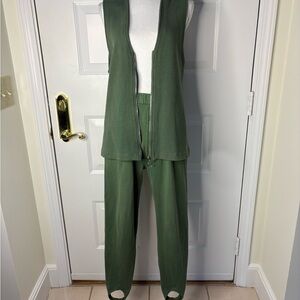 955 Originals Green Two Piece Set. Pleated Stirrup Pants & Textured Zipper Vest